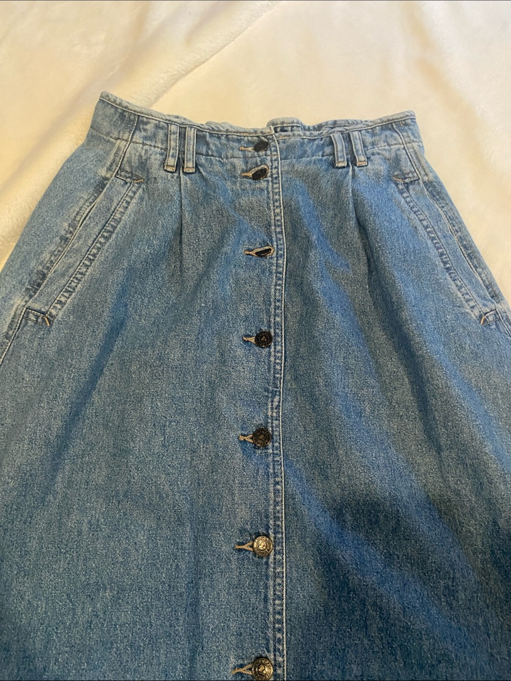 A line Gathered Waist Denim Skirt Knee Length Size 4 LizWear - Picture 2 of 6